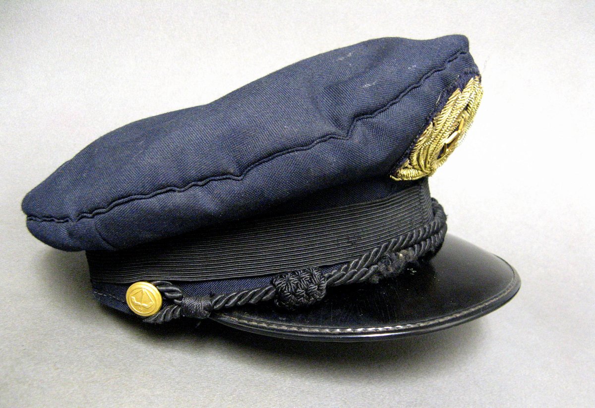 Casquette de Pilote Commandant de Bord de la Compagnie Aérienne Italienne ALITALIA.-photo-4