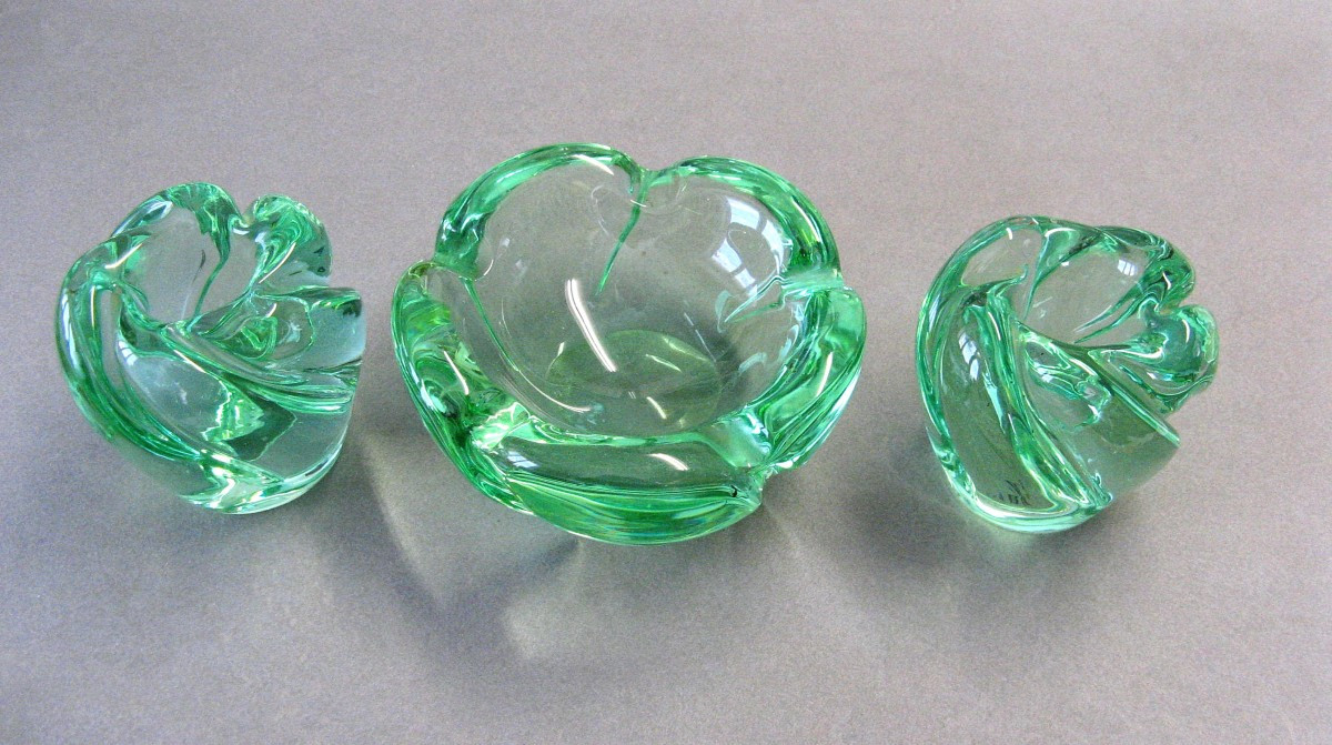 Vide Poche Et Bougeoirs En Cristal Daum. Circa 1950.