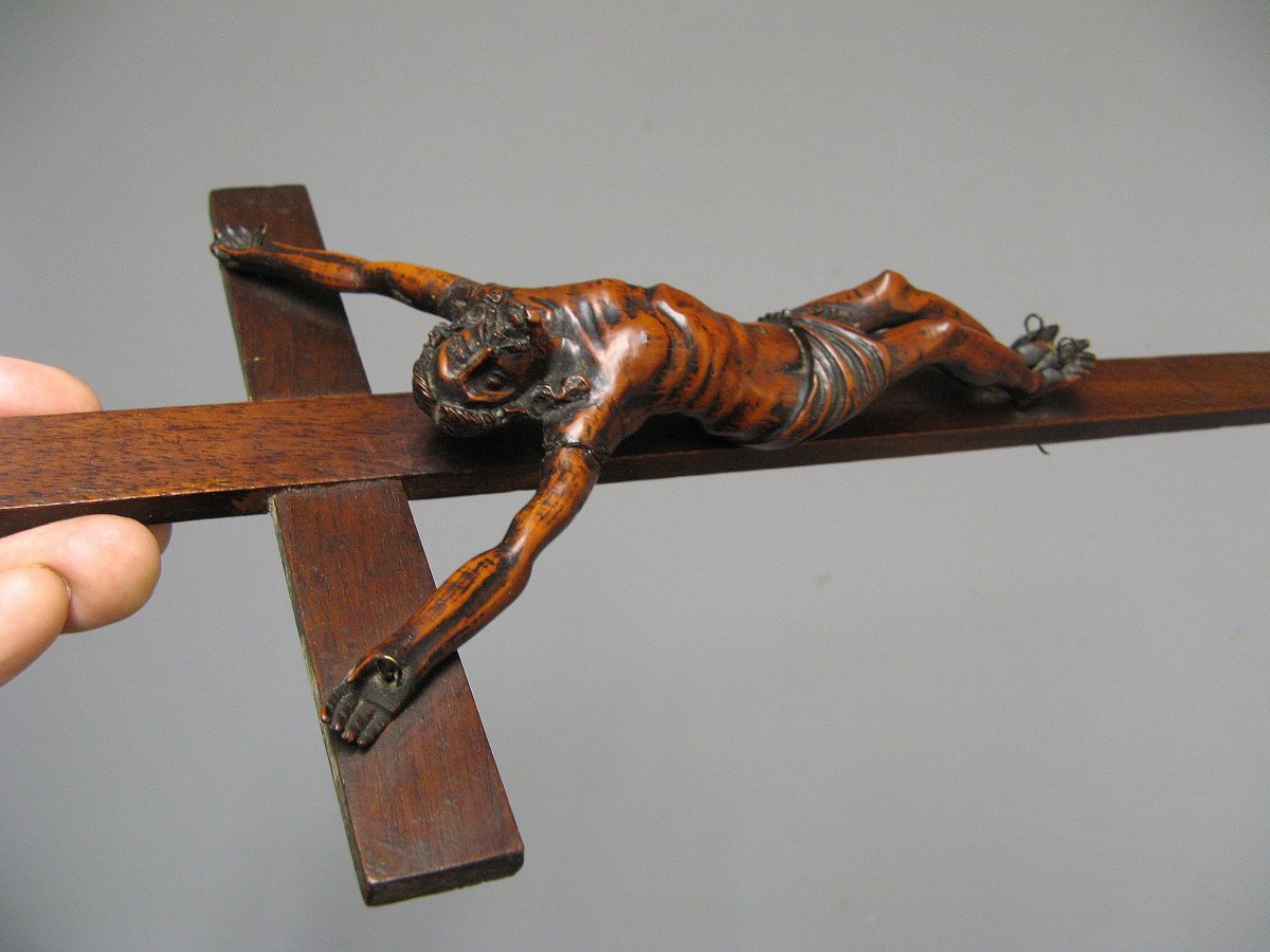 Crucifix. Christ In Cross In Carved Boxwood XVIII.-photo-4