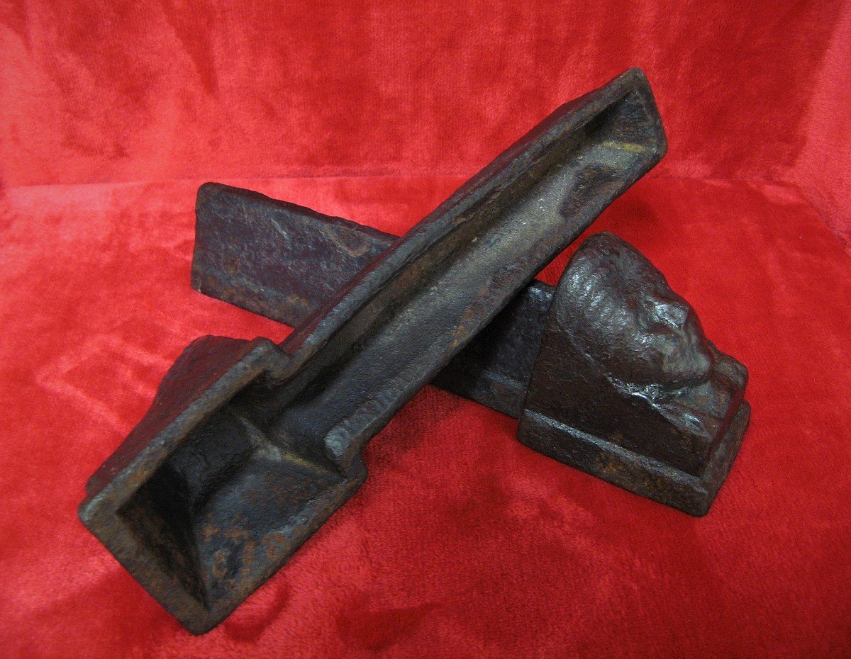 Pair Of XVIIIth Travel Andirons. Rare -photo-4