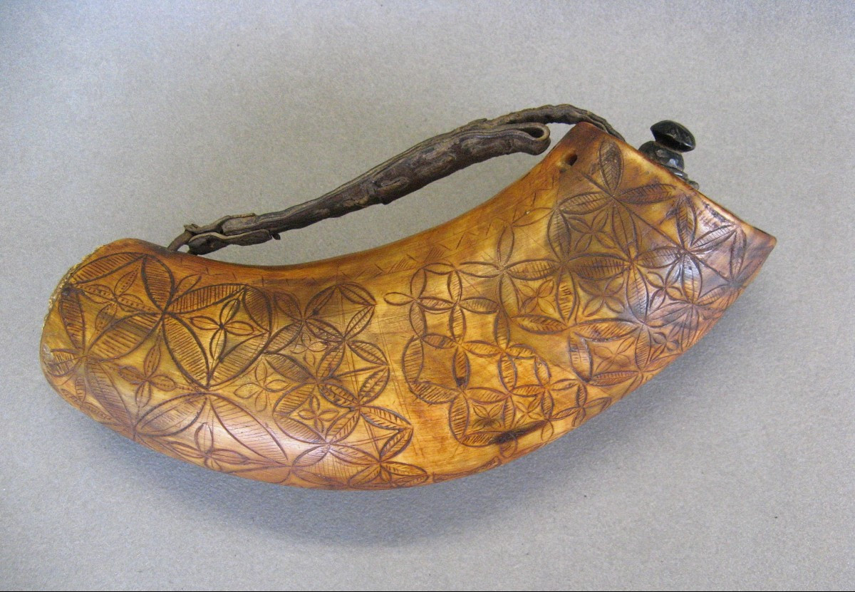 Decored Powder Horn 18e/19e