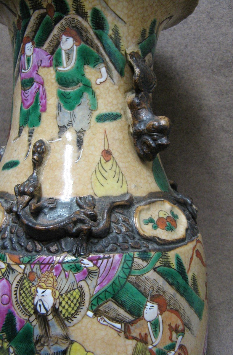 Vase Chinois En Céramique Craquelée De Nankin 19e. Famille Rose.-photo-3