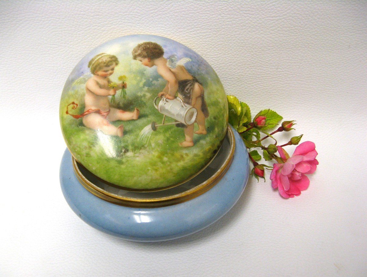 Jewelry Box, Limoge Porcelain, William And Guerin, With Cherubs.