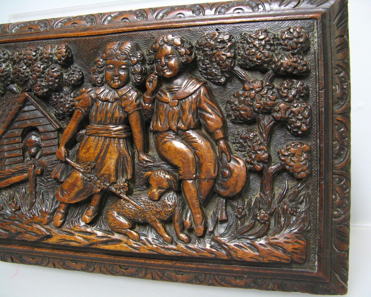 Small Nineteenth Carved Wedding Foot Rest Bench.-photo-3