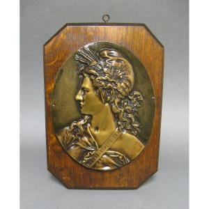 Marianne, Bas Relief Ovale, Bronze Du XIXe Siècle.