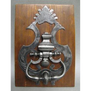 Grand Heurtoir En Fer Forgé XVIIIème.