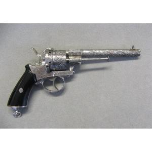 Percussion Revolver With Dog Safety By Eugène Lefaucheux, Entirely Chiseled, 19th Century.