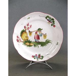 Au Chinois Porteur d'Eau Plate - Hadancourt-le-haut-clocher 19th Century.