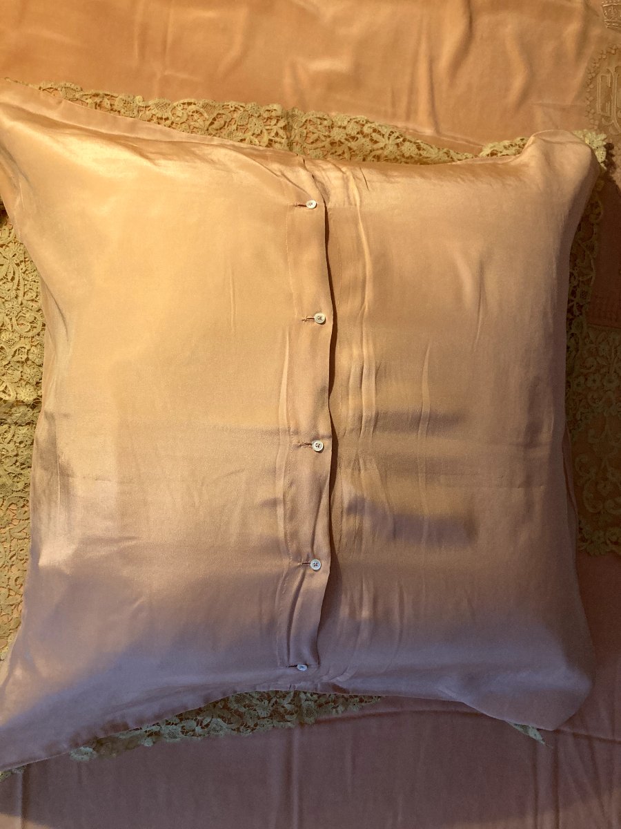 Silk Satin Bed Set-photo-6