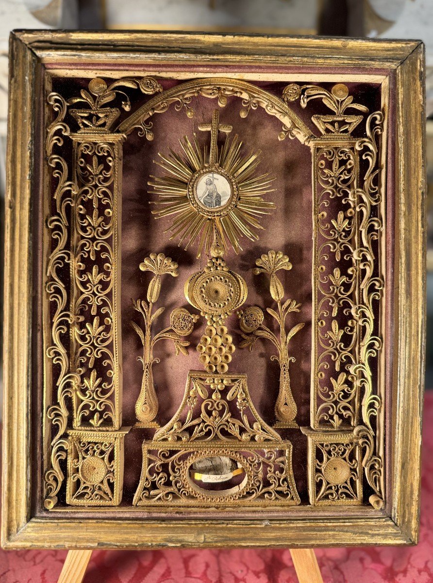 Paperolles Reliquary Of The Ursulines - 18th Century