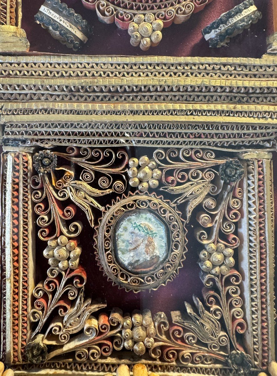 Large Paperolles Reliquary With Tabernacle Decor - Early 19th Century-photo-3