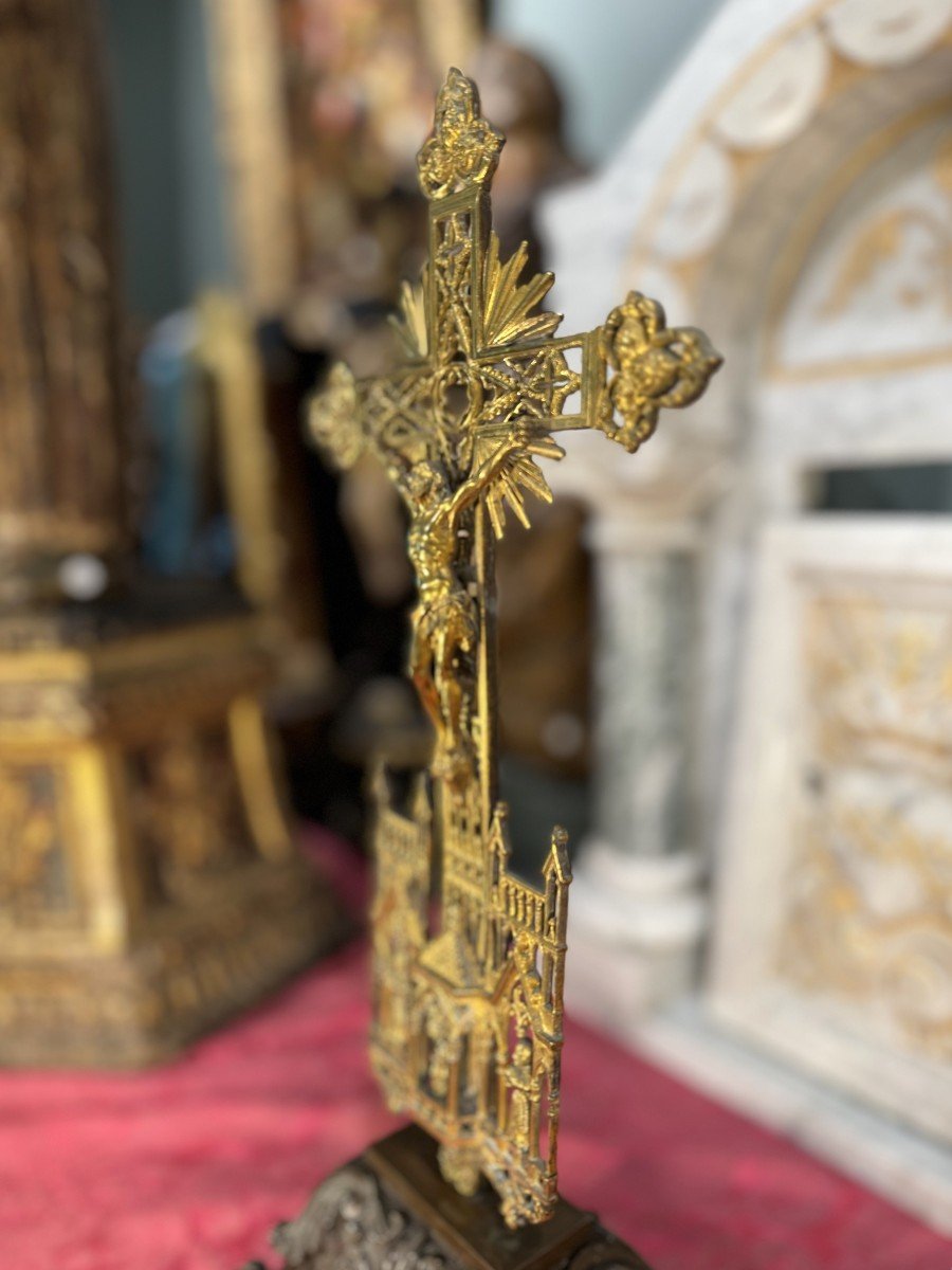 Crucifix d'Autel Néogothique Finement Travaillé – XIXe-photo-3