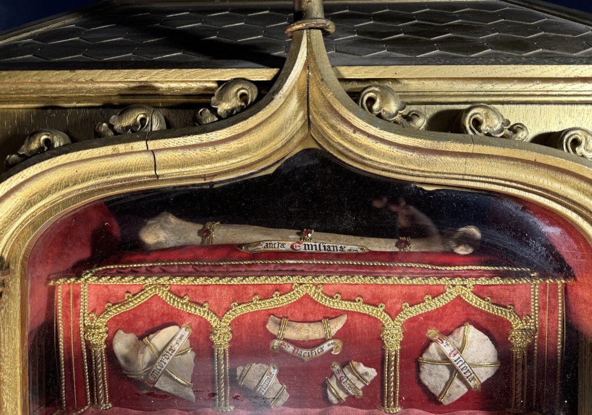 Hunting For The Relics Of Saint Emiliane - 19th Century-photo-1