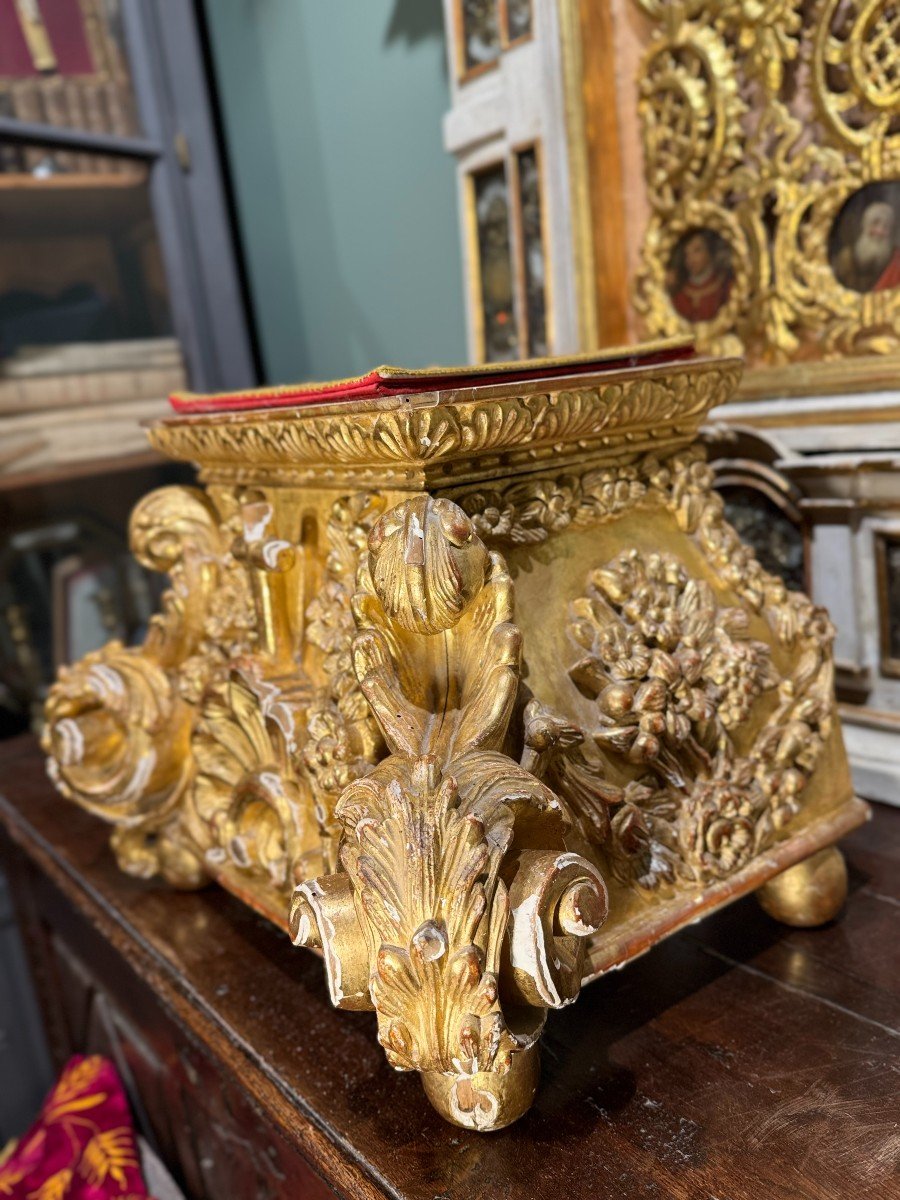 Socle d'Eglise En Bois Doré - XVIIIe -photo-1