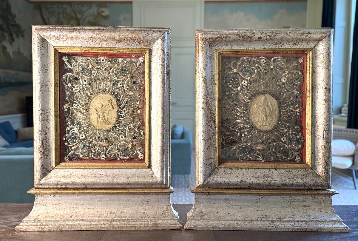 Important Pair Of Reliquaries With Fourteen Relics - Early 19th Century  