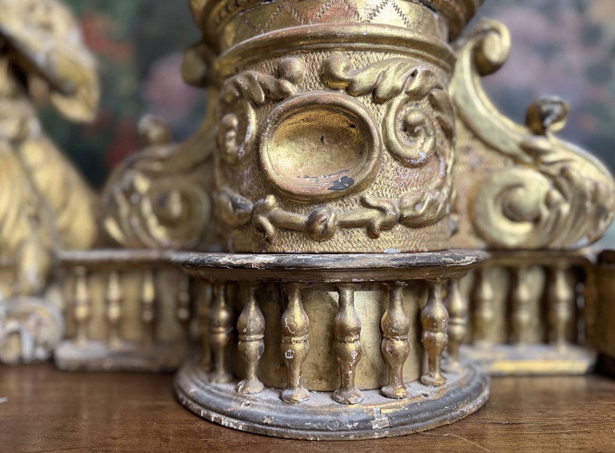 Pair Of Angels And Altar Gallery – 17th Century -photo-3