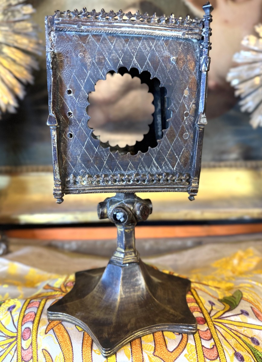 Monstrance Gothic Reliquary In Engraved Bronze - 16th Century