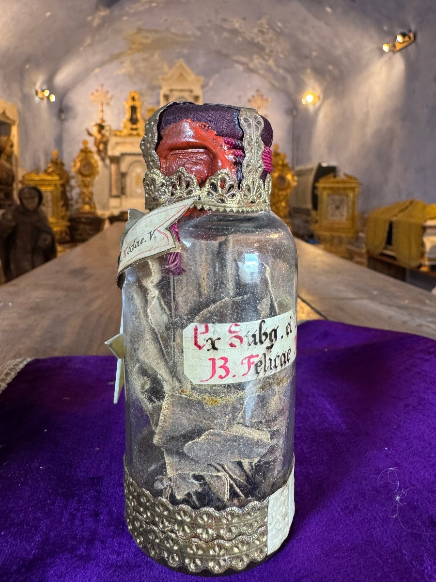 Relics Of Blessed Felicia Meda - Circa 1800