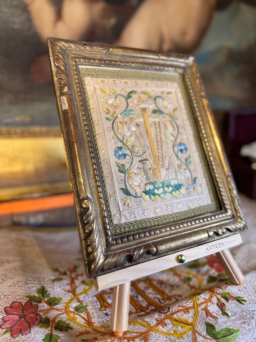 Broderie Aux Arma Christi - XVIIIe-photo-1