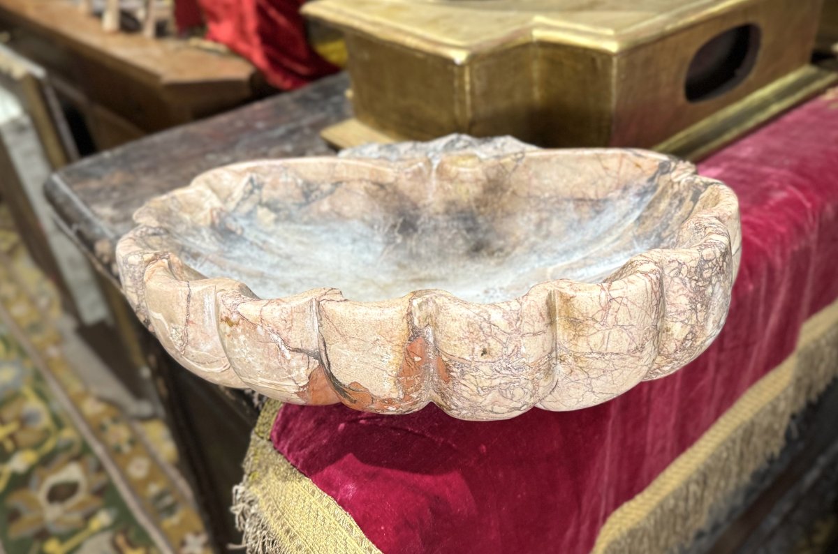 Paire de bénitiers de chapelle – XVIIIe -photo-3