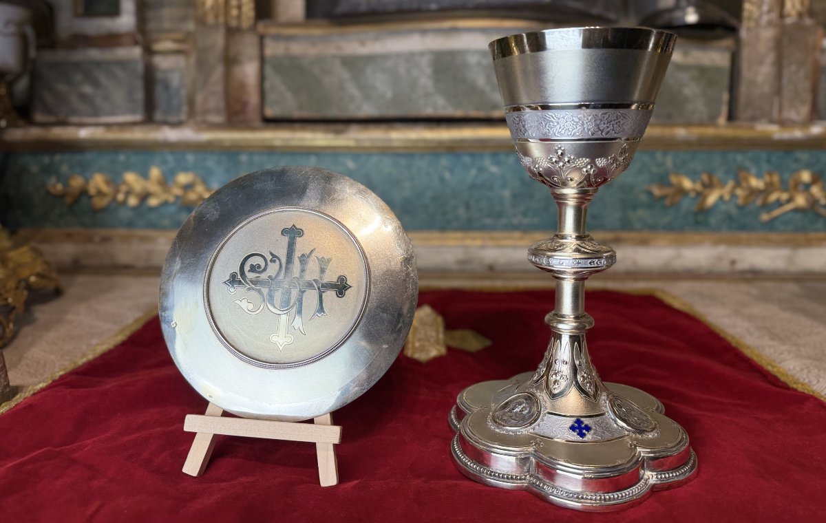 Calice aux trois médaillons et sa patène - XIXe -photo-2