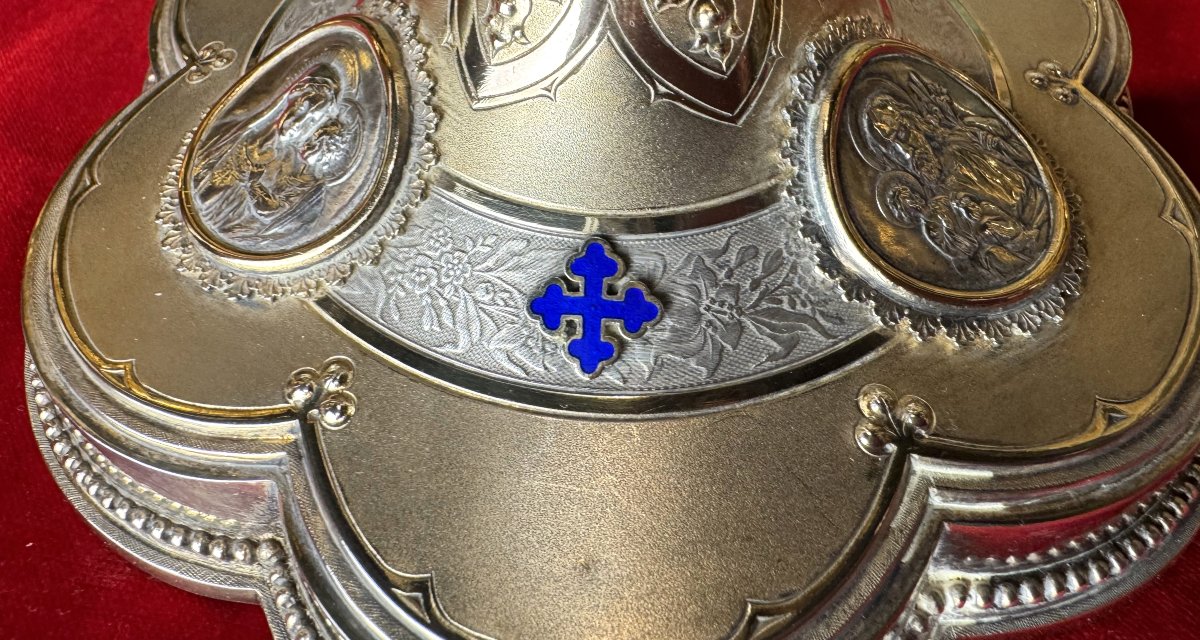 Calice aux trois médaillons et sa patène - XIXe -photo-4