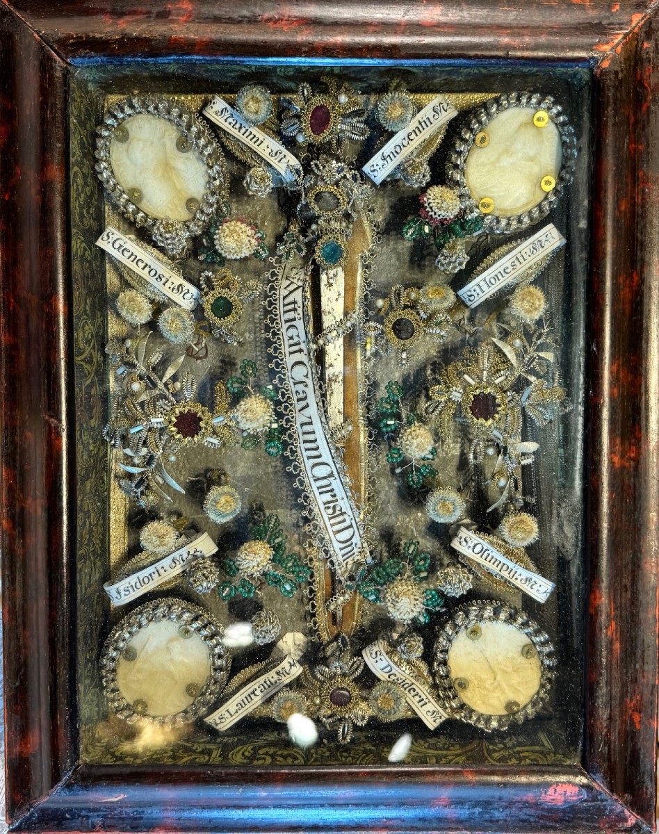 Reliquaire avec un Clou de la Sainte Croix – fin XVIIIe 