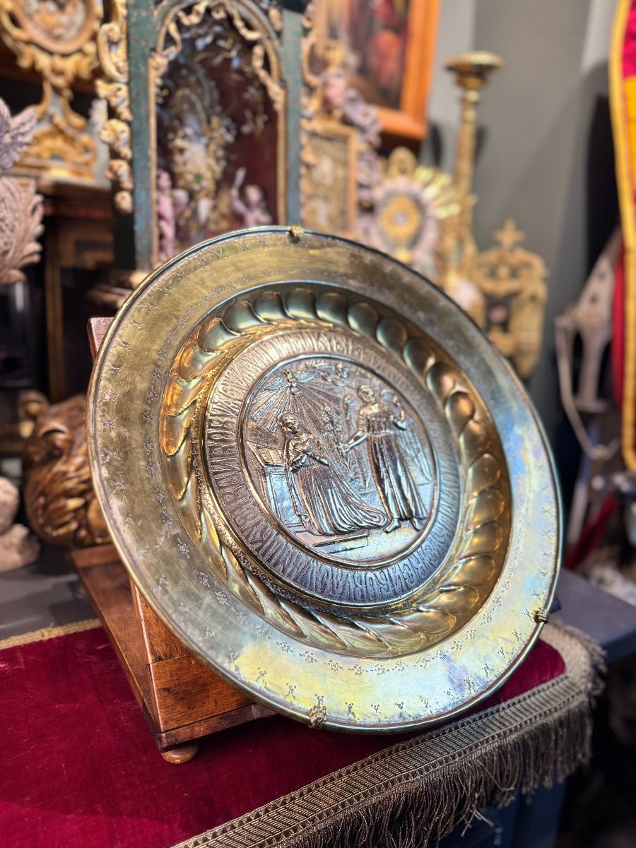 Offering Dish Decorated With The Annunciation - 19th Century -photo-1