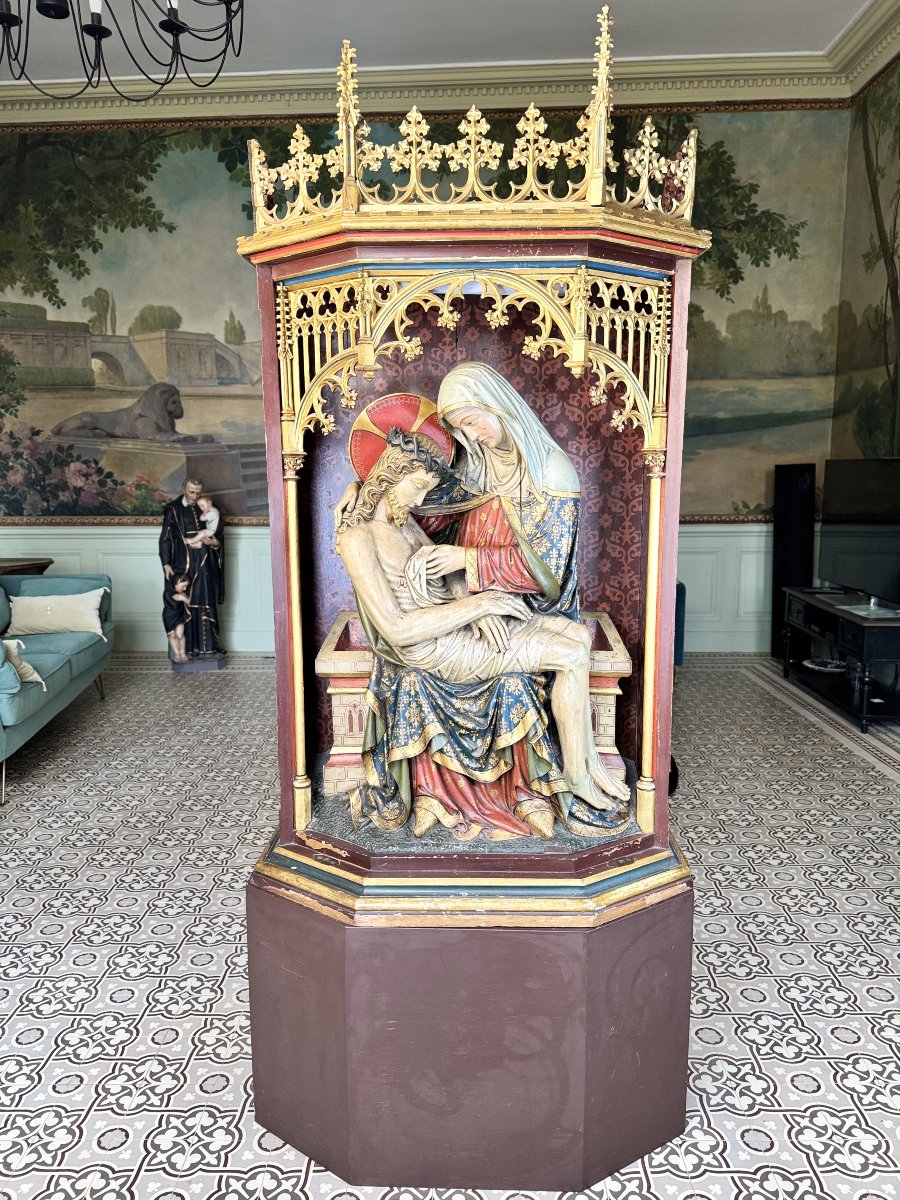 Imposing Wooden Pietà In An Altarpiece - Circa 1890-photo-3