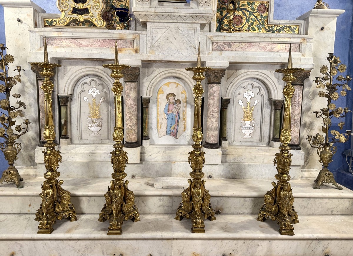 Impressive Altarpiece - Circa 1820