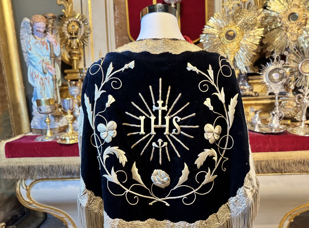 Chape Sacerdotale velours bleu nuit - XIXe