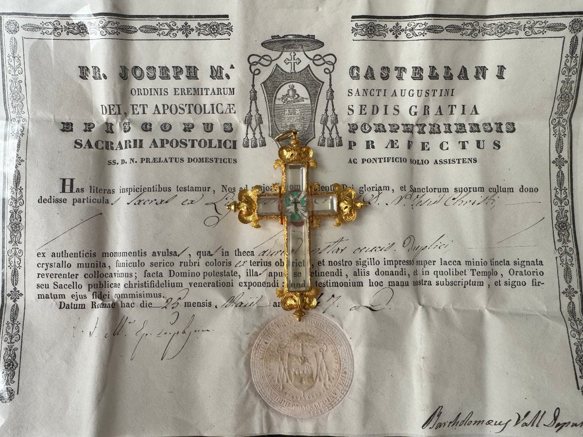 Relique de la Sainte Croix dans un reliquaire en or – XIXe-photo-2