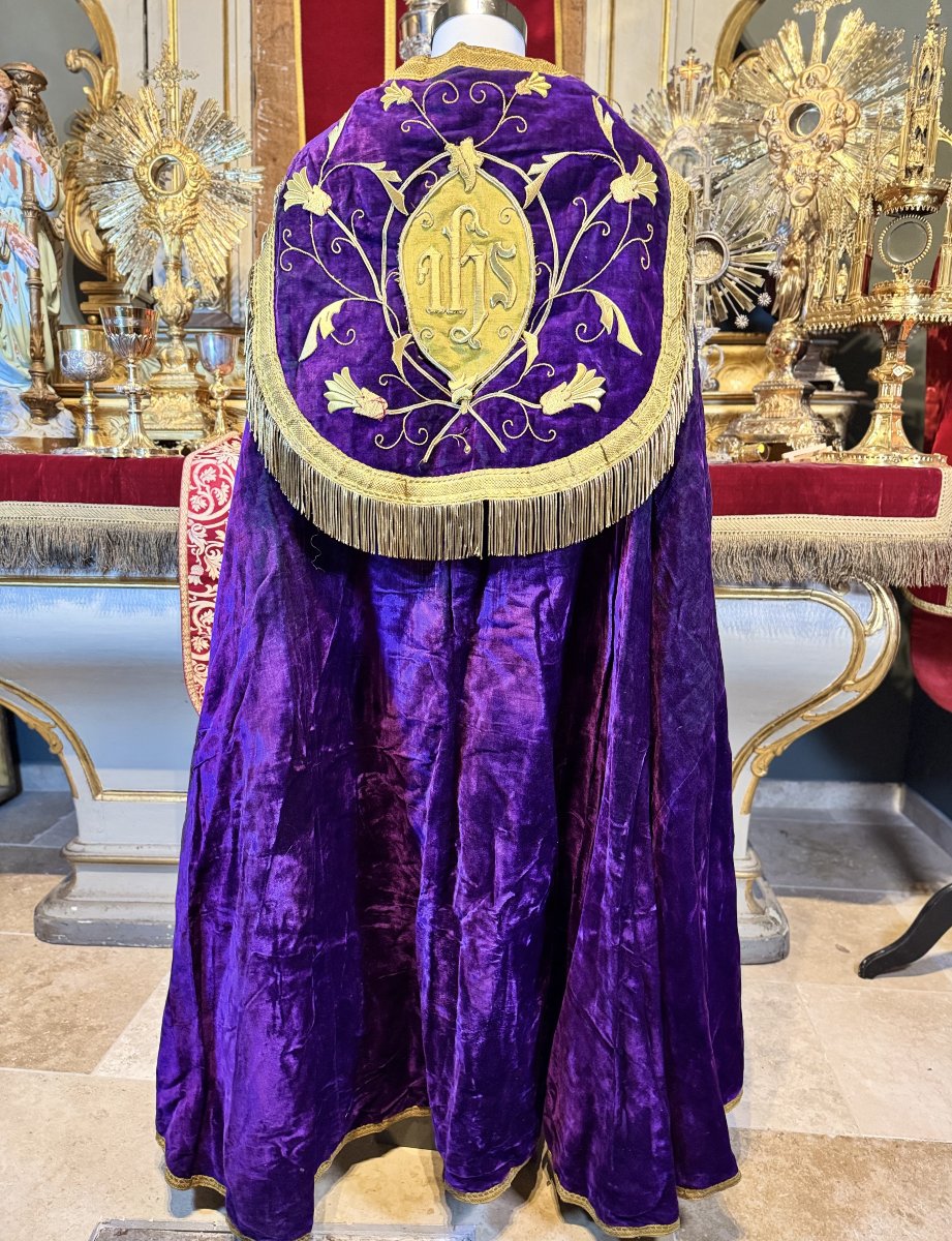 Chape liturgique en velours violet - XIXe -photo-1