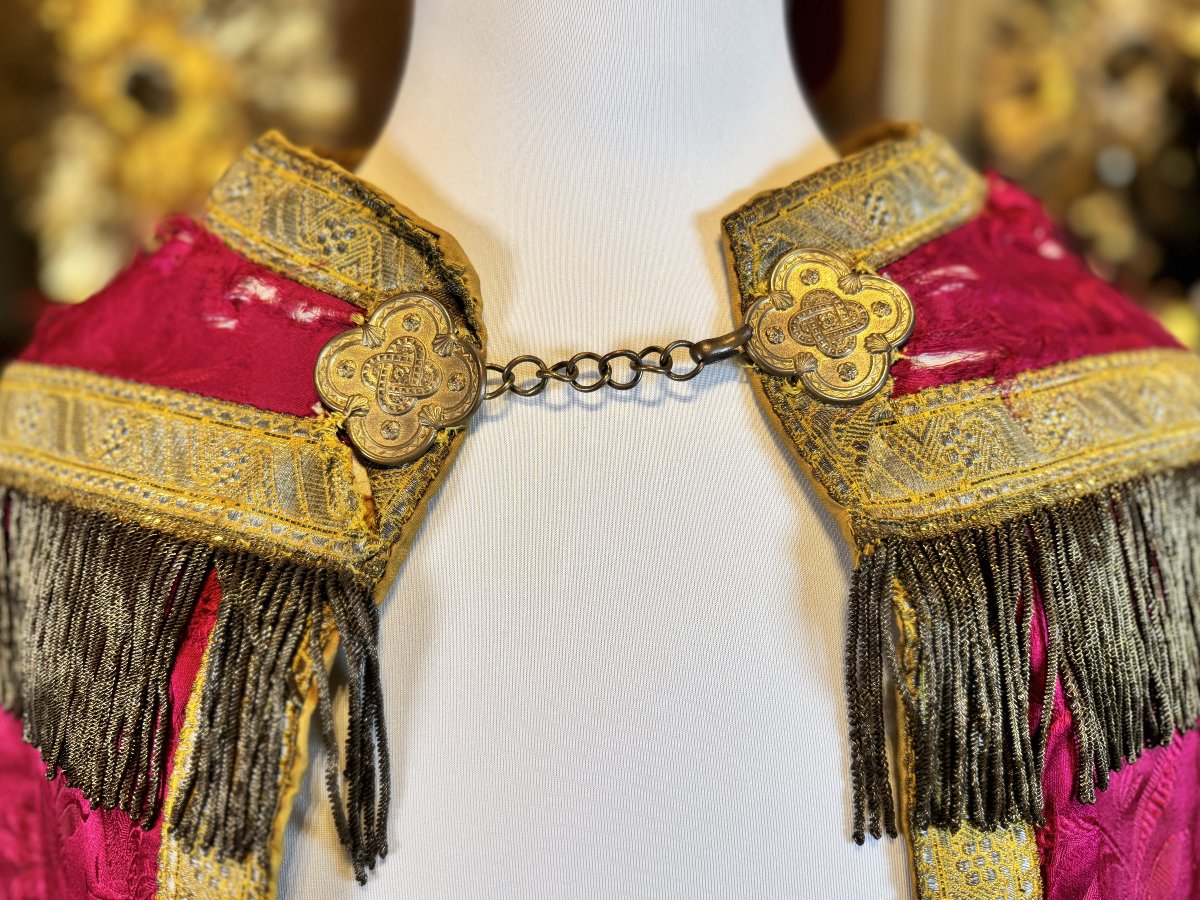 Red Liturgical Cape - 19th Century-photo-1