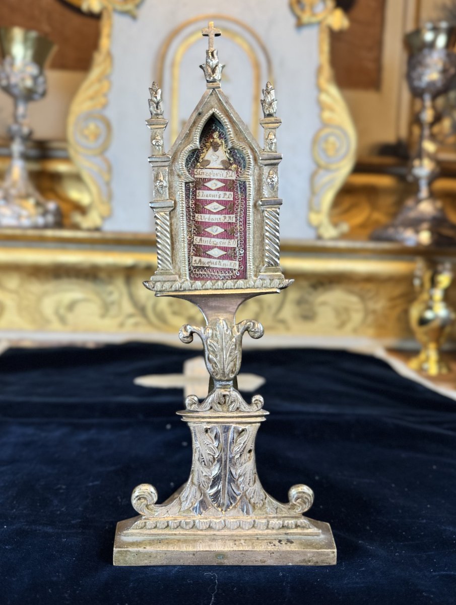 Baiser de Paix aux cinq reliques de papes et évêques- XIXe-photo-2