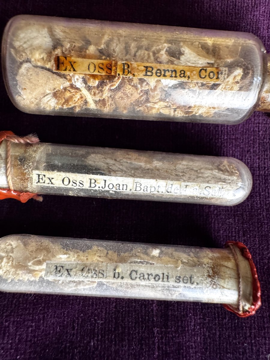 Trois reliques de Saints Franciscains - fin XIXe -photo-3