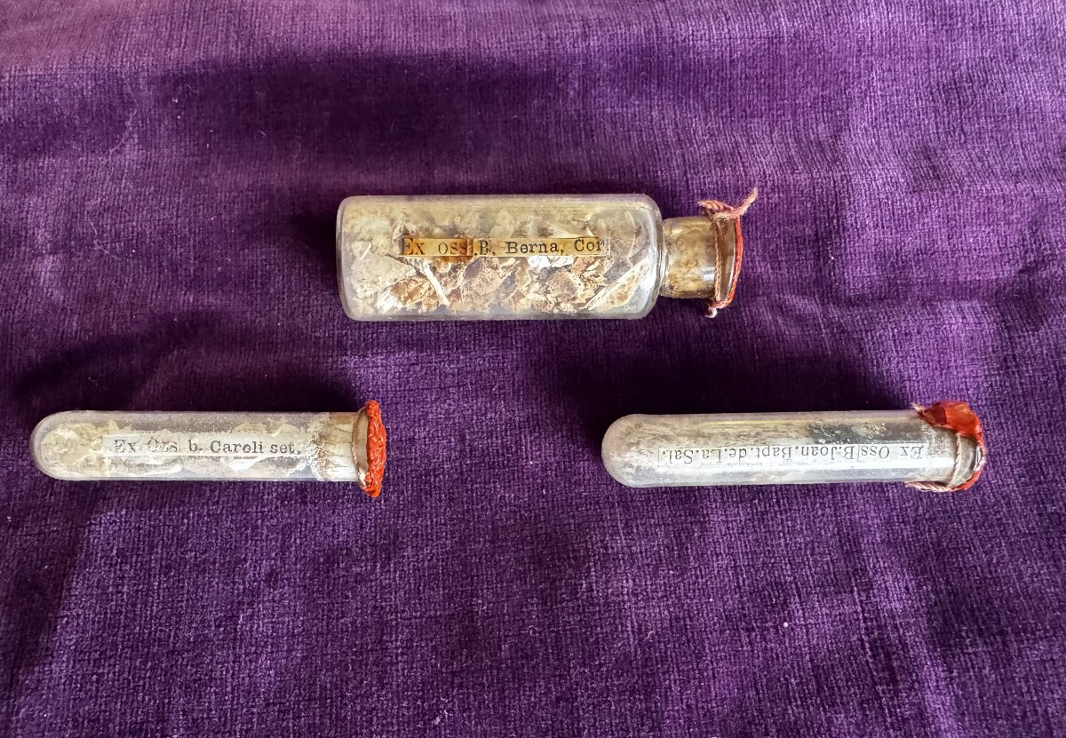 Trois reliques de Saints Franciscains - fin XIXe 