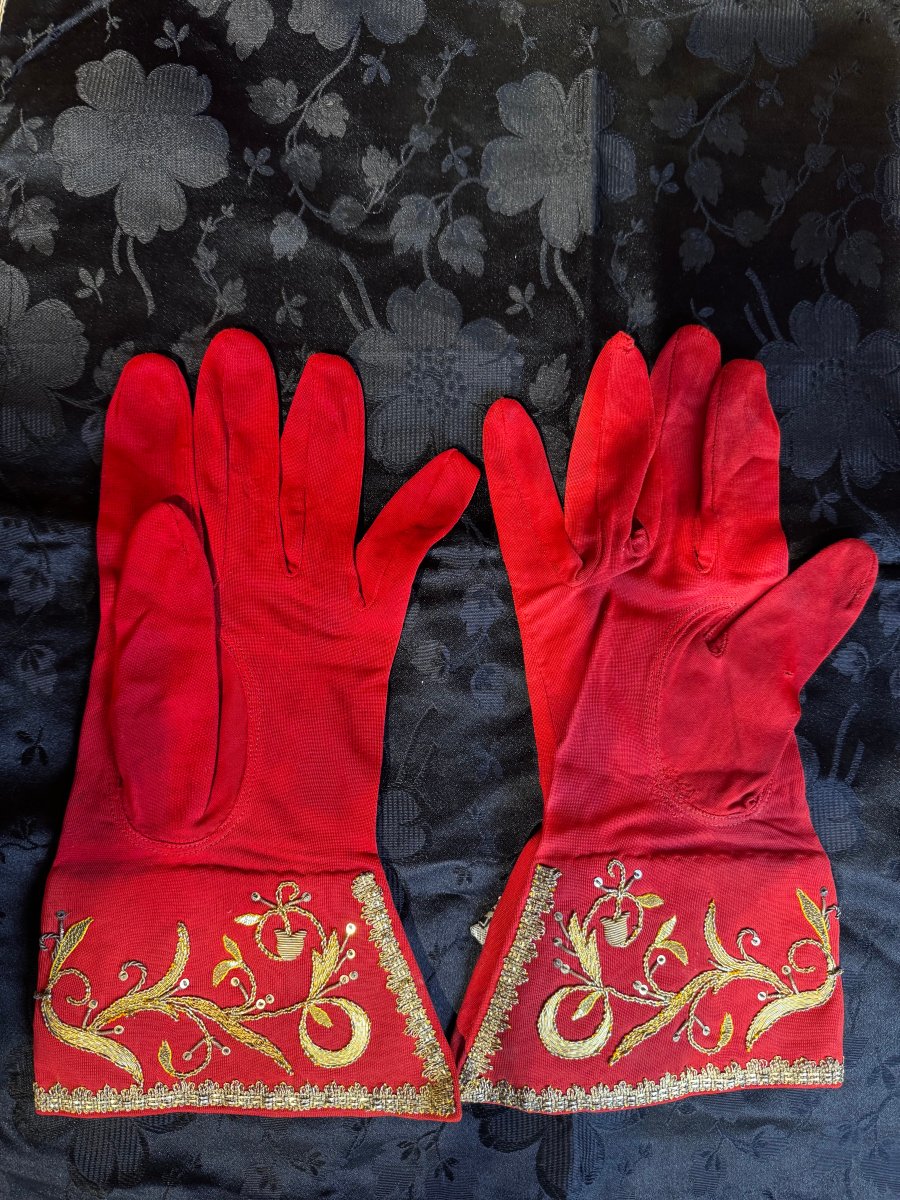 Paire de gants épiscopaux de Monseigneur Fornesa - XXe -photo-3