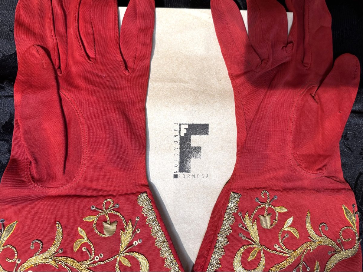 Paire de gants épiscopaux de Monseigneur Fornesa - XXe -photo-4