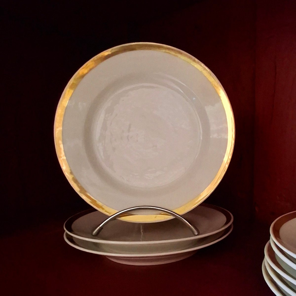 Suite de 22 assiettes à dessert, 1 plat, une jatte -  Époque Empire /Restauration-photo-4