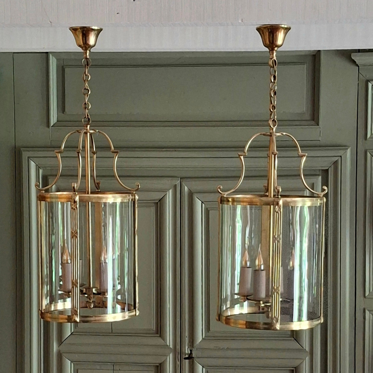 Pair Of Circular Lanterns In The Louis XVI Style 