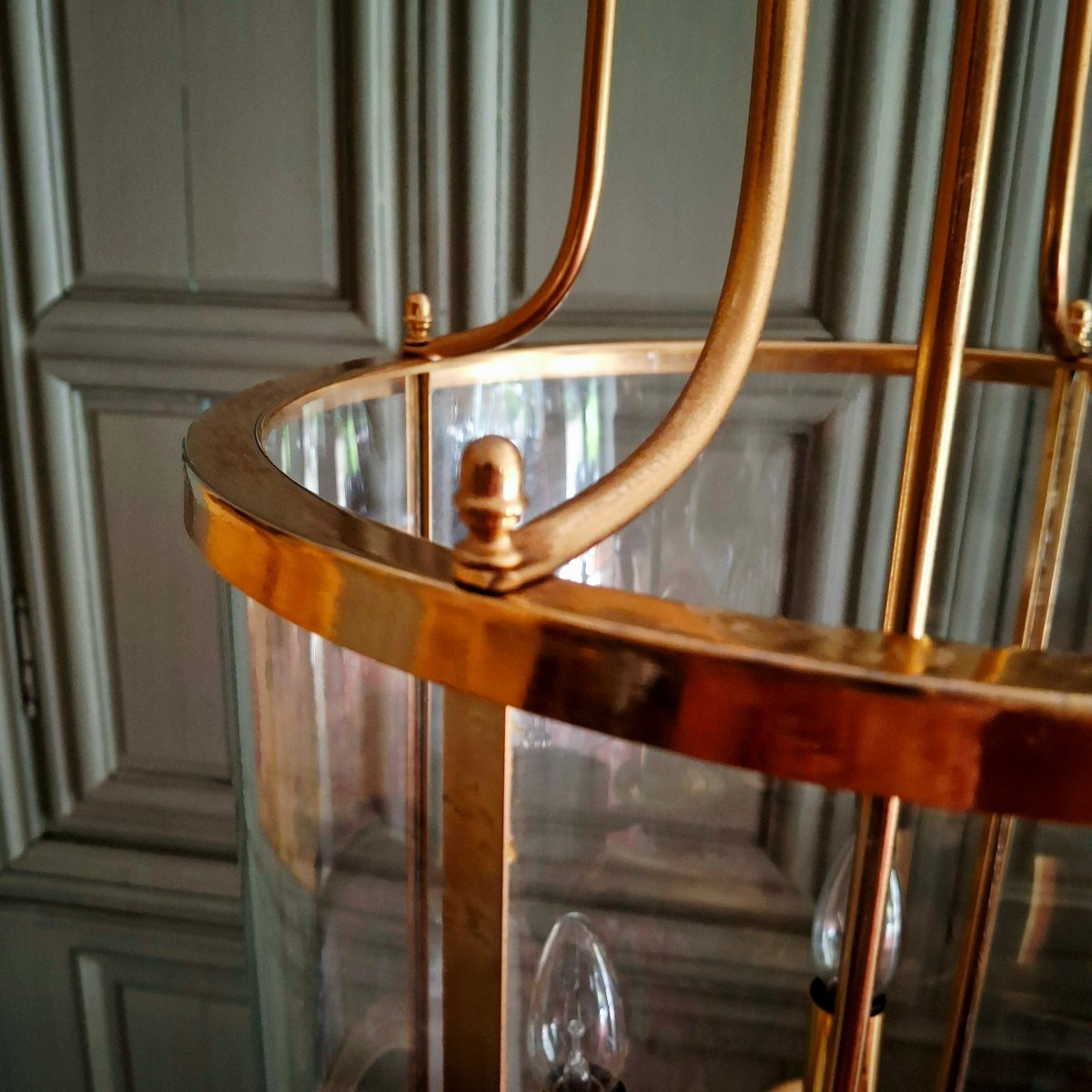 Grande lanterne circulaire en laiton de style Louis XVI– 1970/1980-photo-3