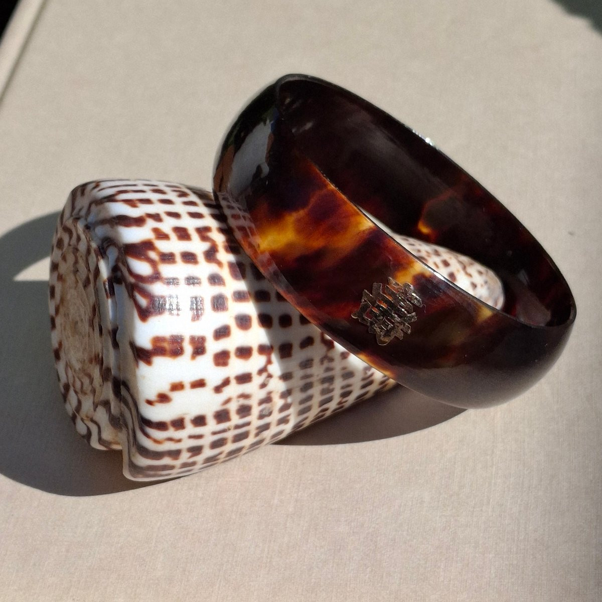 Large Antique Tortoiseshell Bangle Bracelet-photo-2