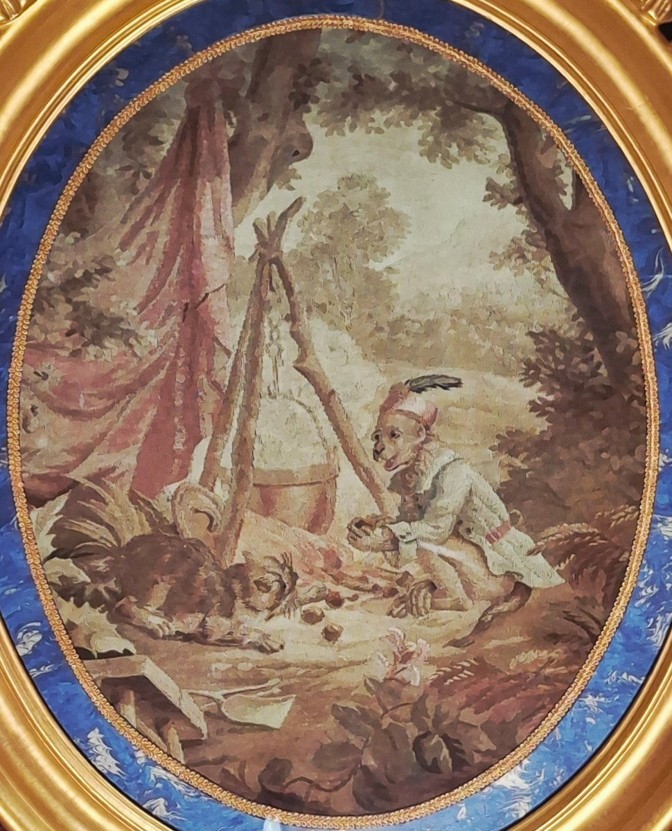 Paire de tapisserie d'Aubusson  XVIIIème dans une paire de cadre ovale de style Louis XVI-photo-1