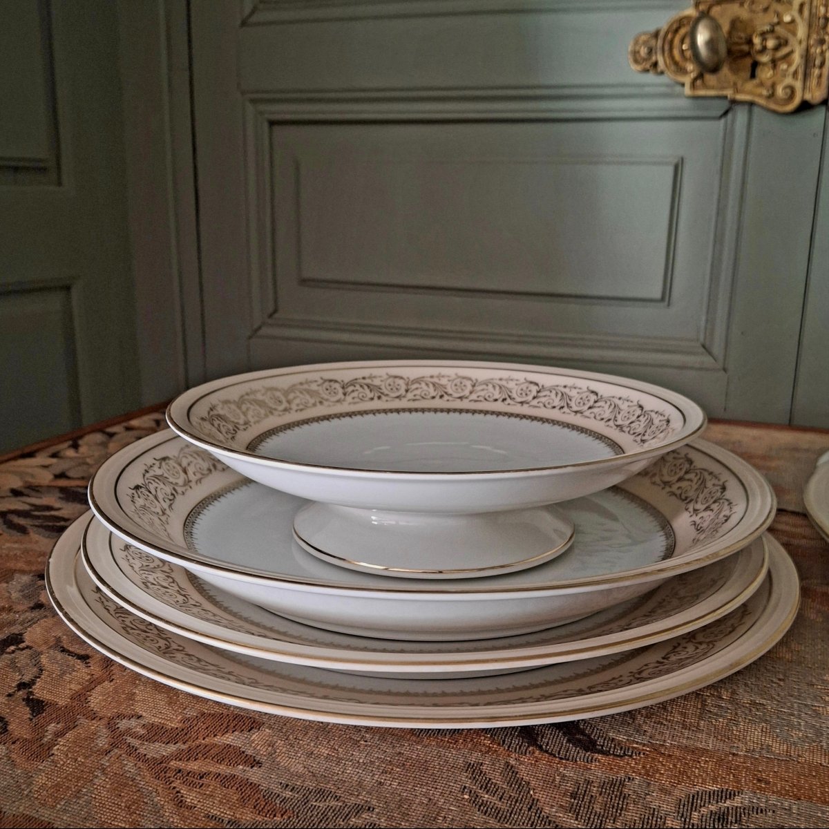Limoges Porcelain Dinner Service By Charles Arhenfeld, 1960/80.-photo-2