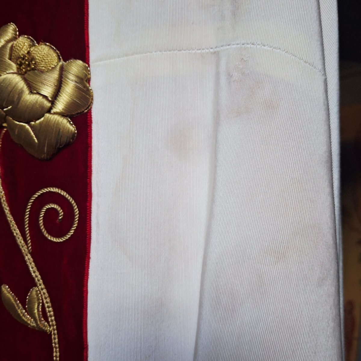 Chape religieuse ancienne-photo-6