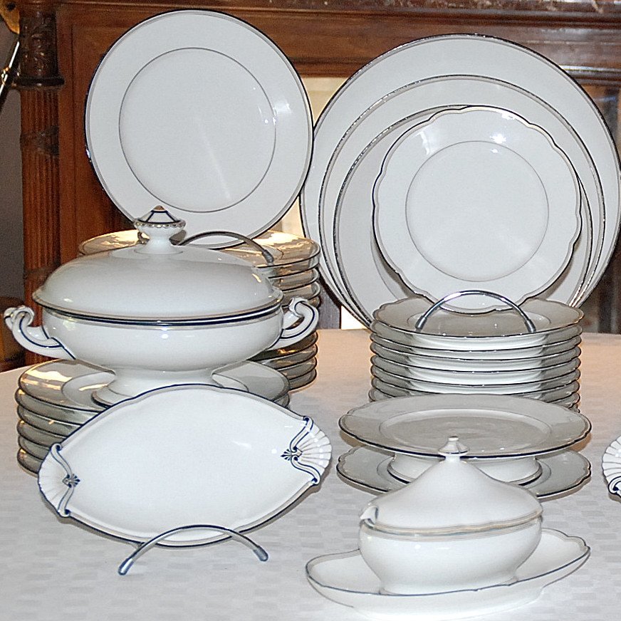 Porcelain Table Service - 56 Pieces-photo-2