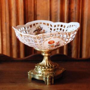 Square Berlin Porcelain Bowl Mounted On A Bronze Foot