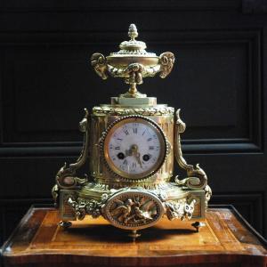 Louis XVI Style Chiseled Bronze Clock, Second Half Of The 19th Century