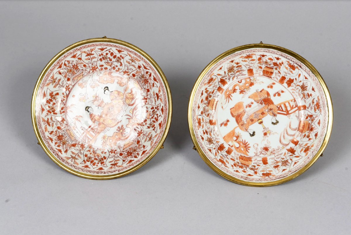 Paire d’Assiettes en Porcelaine "Rouge de Fer", Chine, Époque Kangxi (1662–1722)-photo-2